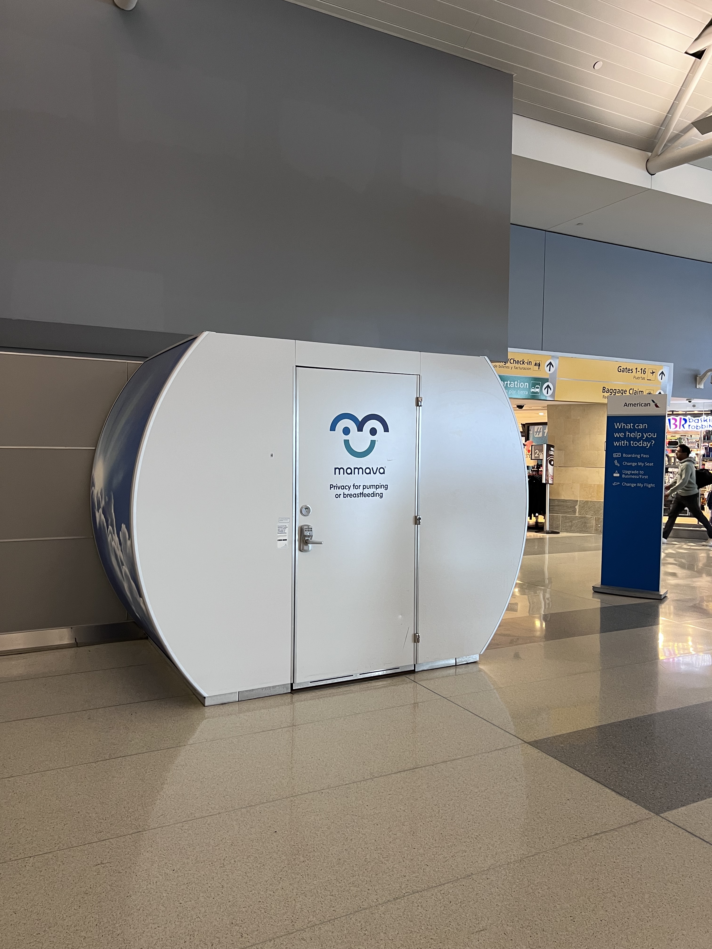 Picture of the MaMaVa Pod at JFK airport